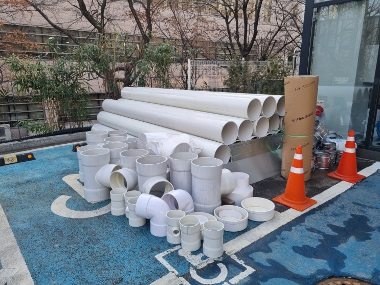  닥트공사에 필요한 PVC덕트자재 VG2 300, 250mm, PVC가공부속 등 용인시 기흥구 녹십자 현장납품