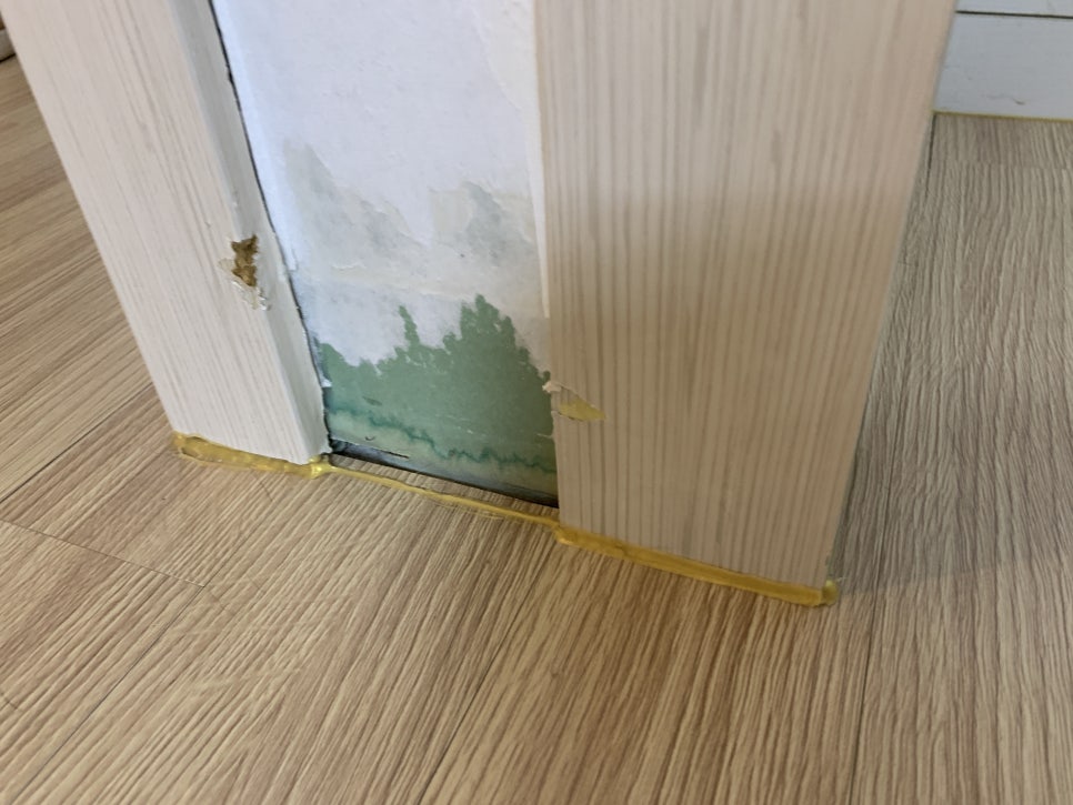 걸레받이 몰딩 복원후 시트지 작업 잘하는 곳