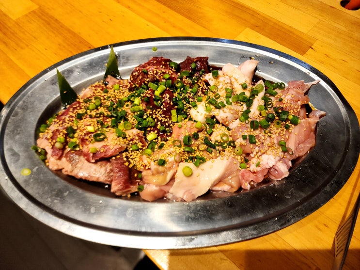  24.03 다카마쓰여행 야키니쿠호루몬 신묘오세에니쿠텐 카지야초오텐