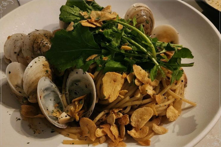  지하 주차장이 있어서 편리하게 즐길 수 있는 성수동맛집 오뜨로 성수