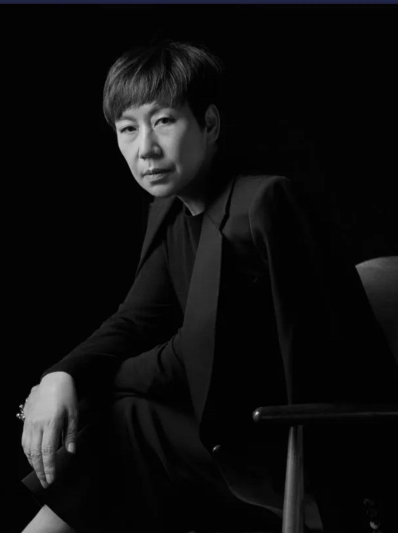 이름이 브랜드인 우영미 디자이너