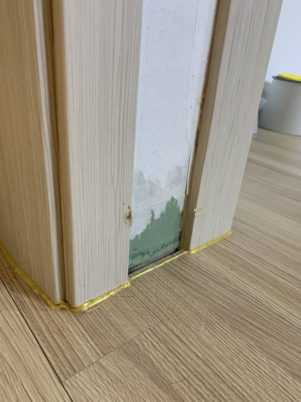 걸레받이 몰딩 복원후 시트지 작업 잘하는 곳