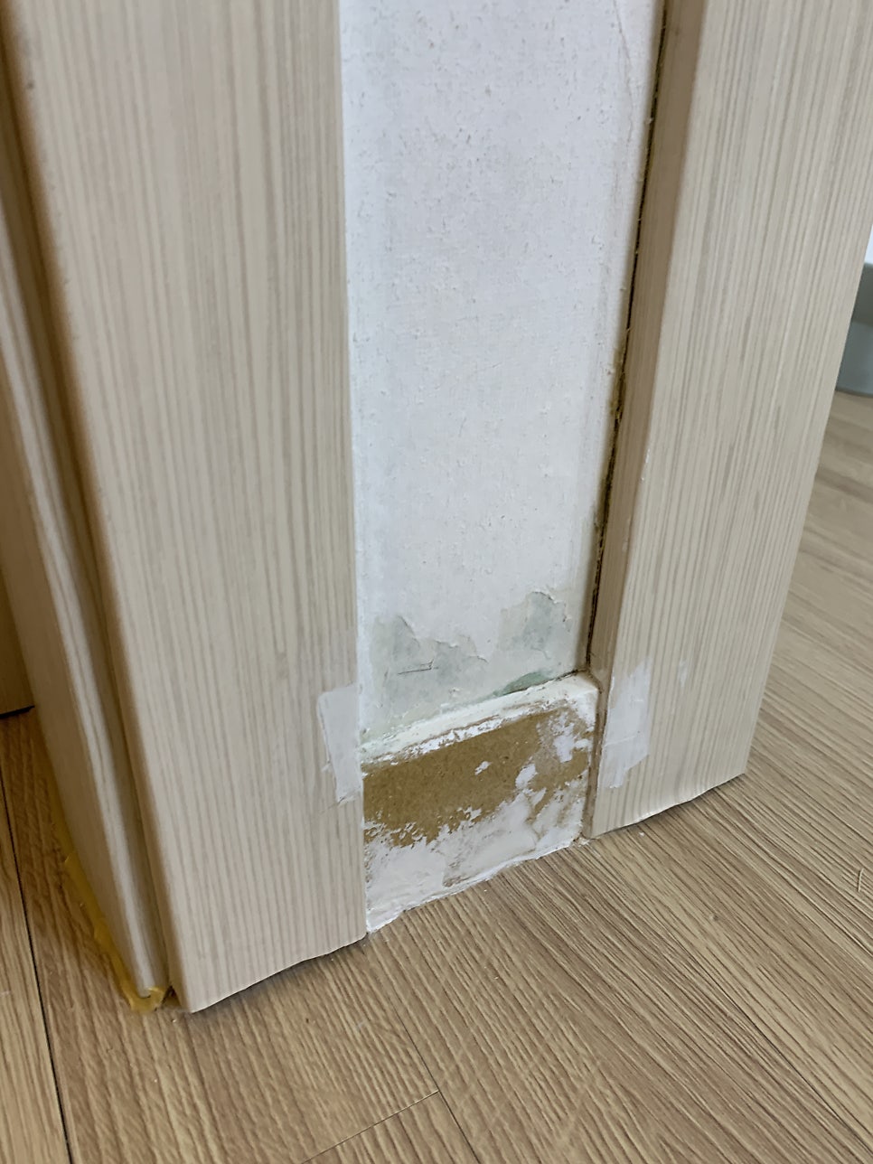 걸레받이 몰딩 복원후 시트지 작업 잘하는 곳