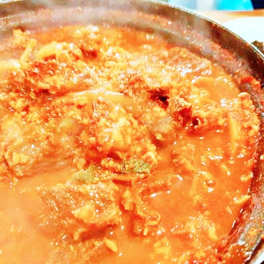  생방송투데이에서 소개한 '매운돼지갈비찜''매운갈비찜 매운마늘갈비찜 ' 강남 가로수길 청자매운갈비찜 신사역점 맛집 '' 탐방 추천!