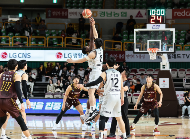  2024년3월16일 수원 KT 소닉붐 서울 삼성 썬더스 [ KBL 농구 경기 분석 ] : "스포라이브 승부 예측 게임" + 무료머니증정