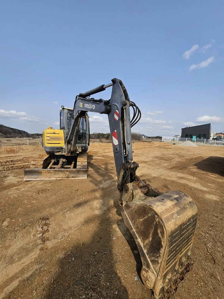 볼보 EC55C 2010년식 2200만원 판매합니다. 볼보 EC55C 2010년식 2200만원 판매합니다.