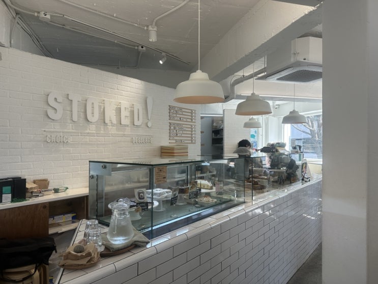 용산 / 카페 / 스톡드 / 바노피파이