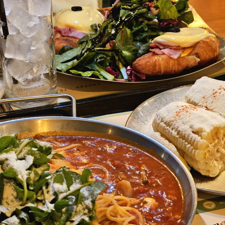  온천천 카페거리 인기 많은 카페! 브런치 맛집 <부바스>