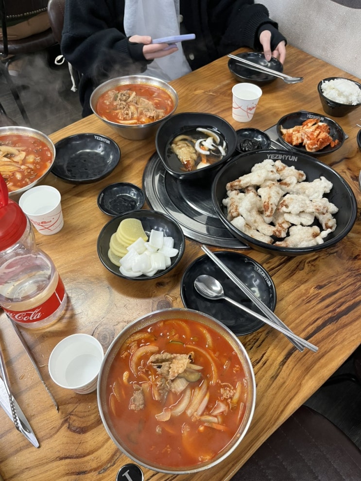  2024년 2월 18일 | 원주여행 1박 2일, 해장 시급한 강원도 감자국 친구들과 다녀온 원주 현지인맛집으로 유명한 짬뽕맛집 “예지현” 솔직후기