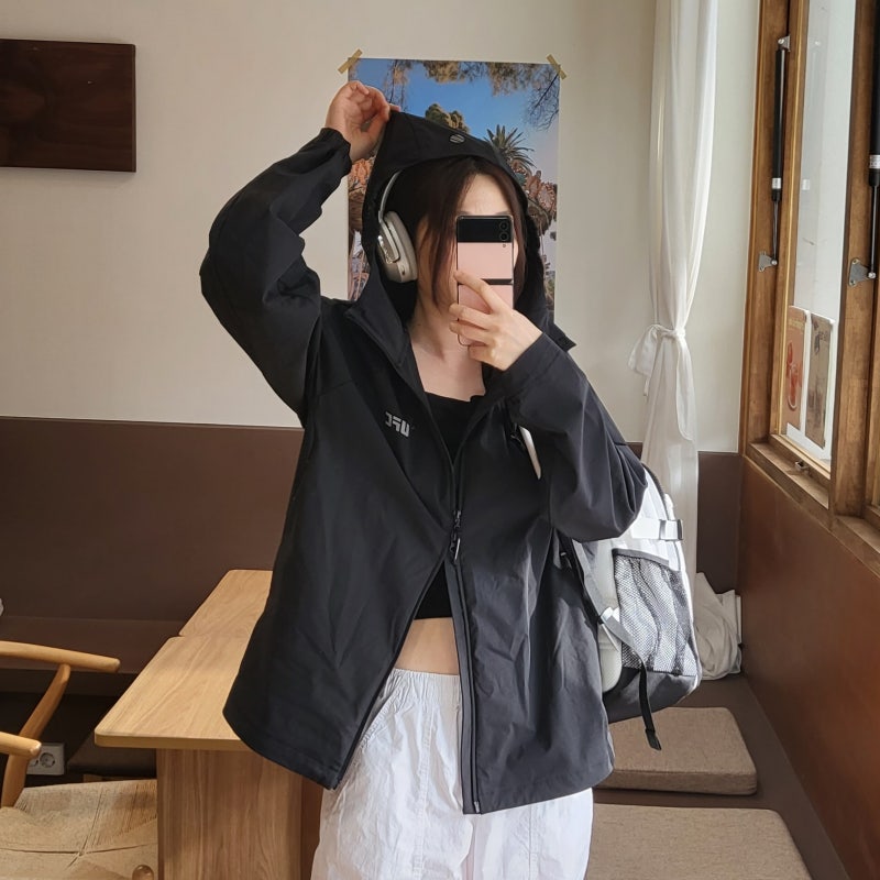 여자 바람막이 추천 여성 바람막이 코디 UFC스포츠 윈드브레이커