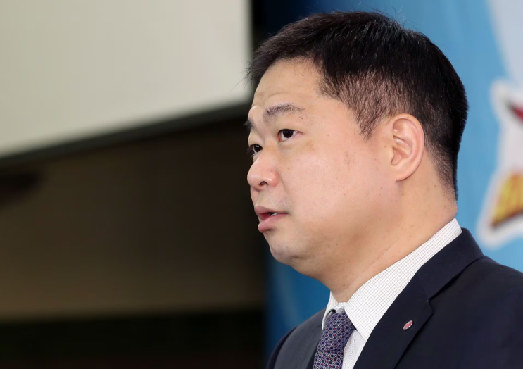 <b>현주엽</b>, <b>근무태만</b>.갑질 의혹 상황 정리 "곧 입장 밝히겠다"
