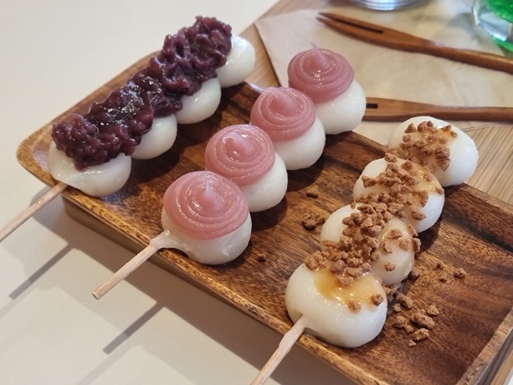 일산 마두동에 홍대 당고집 2호점이 있었네! 맛있는 일본식 디저트 당고 떡간식을 즐겨보자 일산 마두동에 홍대 당고집 2호점이 있었네! 맛있는 일본식 디저트 당고 떡간식을 즐겨보자