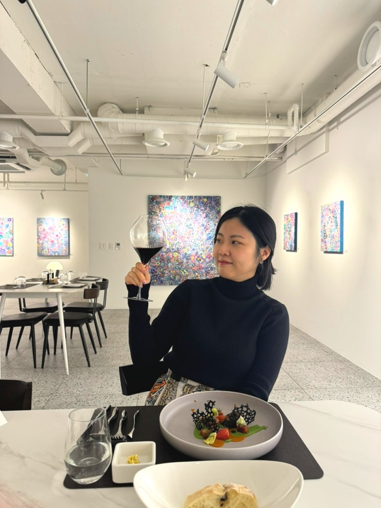  강남 파인다이닝 디너 미슐랭 쉐프가 운영하는 가성비 갤러리 레스토랑