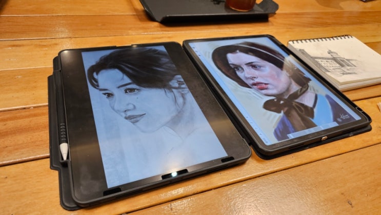  그림 모임에 참석했다.