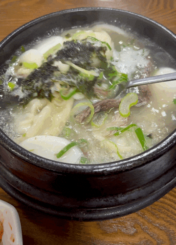  공덕역 점심 사골 만두국 맛집 함흥냉면명동칼국수 명동면옥 내돈내산