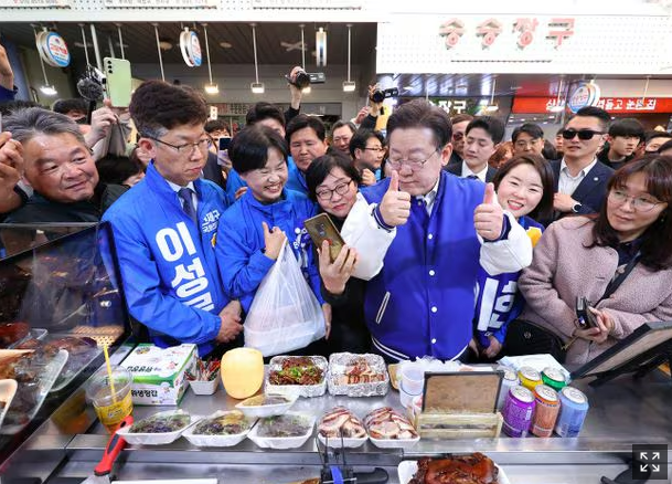 제1당 대표가 <b>유권자</b>에게 ‘<b>투표</b> 하지말라’니, 귀를 의심한다.