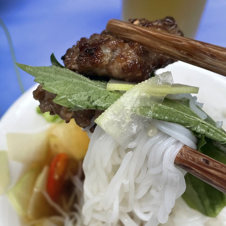  [하노이 맛집] 분짜는 다들 잡숴봤지? 본토의 분짜는 어떨까? (Bún Chả)