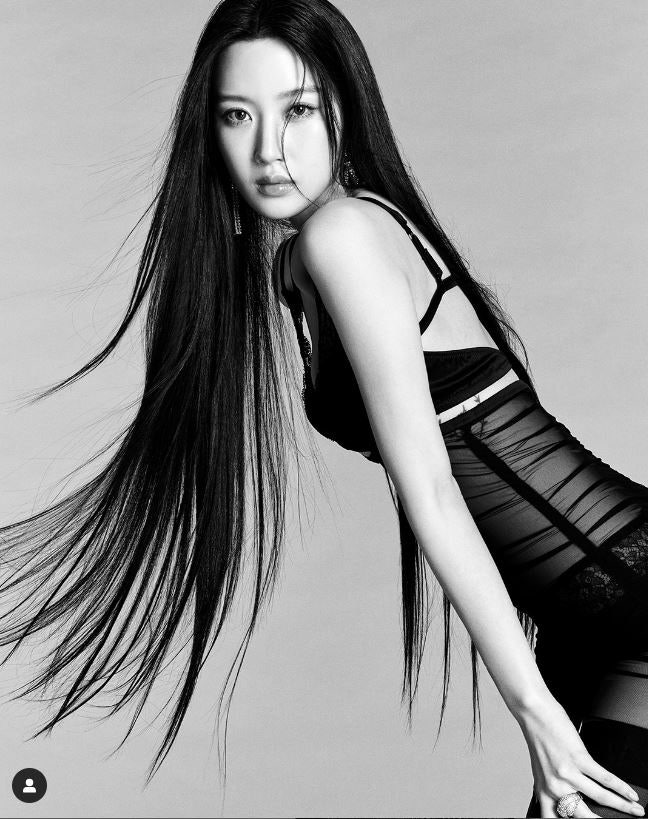 문가영 돌체앤가바나 패션
