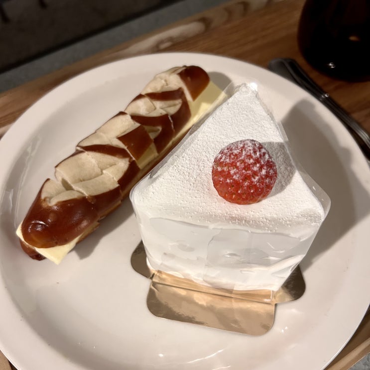  공릉동 베이커리 카페 [파운드그레도 FOUNG GREDO] 카페탐방