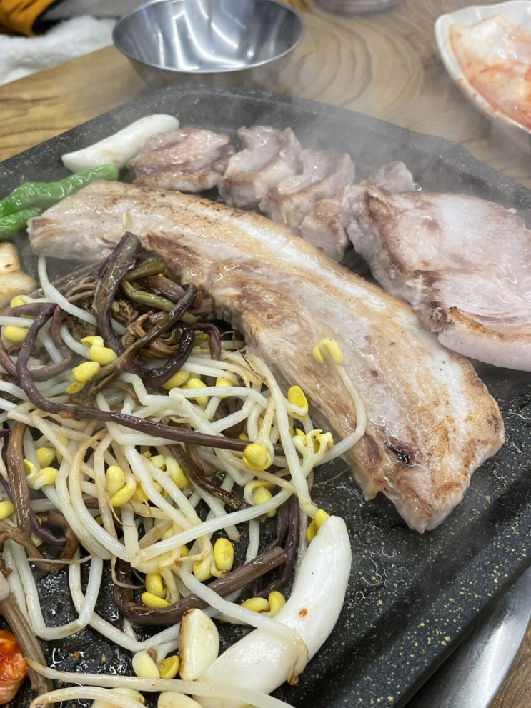  고양 향동 맛집 향동김치삼겹!