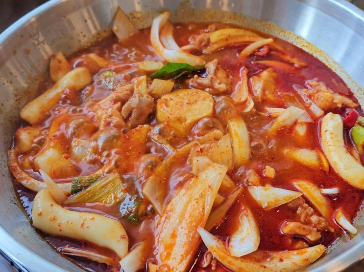 인천 부평 닭볶음탕 맛집 보끔당, 엽기떡볶이가 만든 만큼 맛 보장!