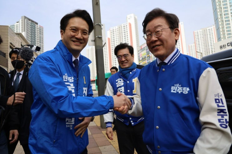  이재명 대표와 함께하는 동탄호수공원 유세: 전용기 후보와의 만남