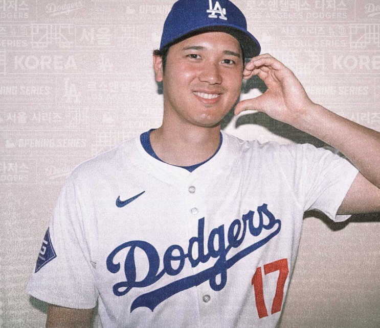 MLB <b>서울</b>시리즈 기념 한정판... SD파드리스  <b>고우석</b> 김하성