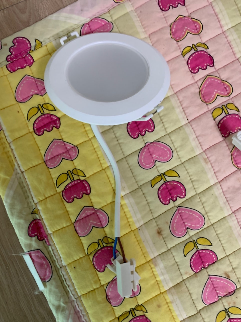 화장실문충격방지스토퍼설치다운라이트매립등교체