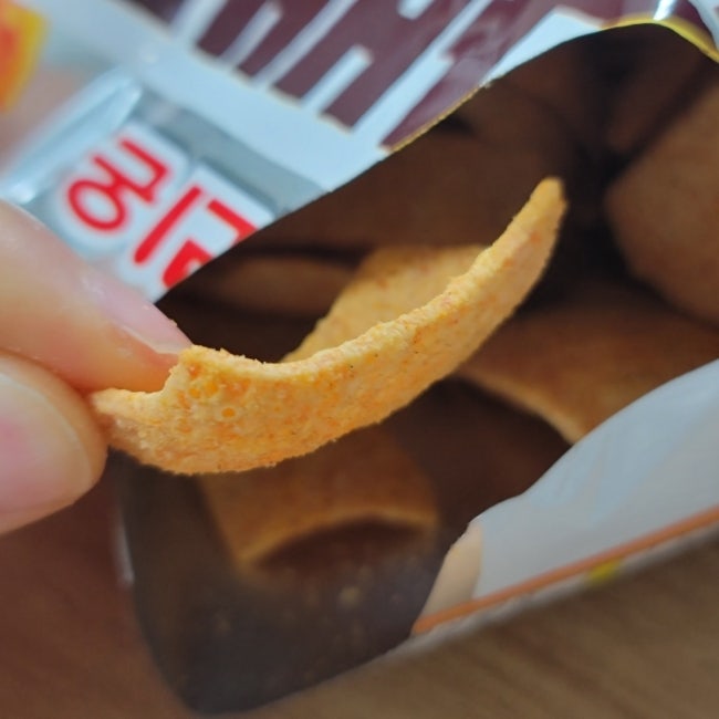  [오리온] 단백질 12g 입 터짐 방지 '닥터유 단백질 칩' 칠리 살사 맛