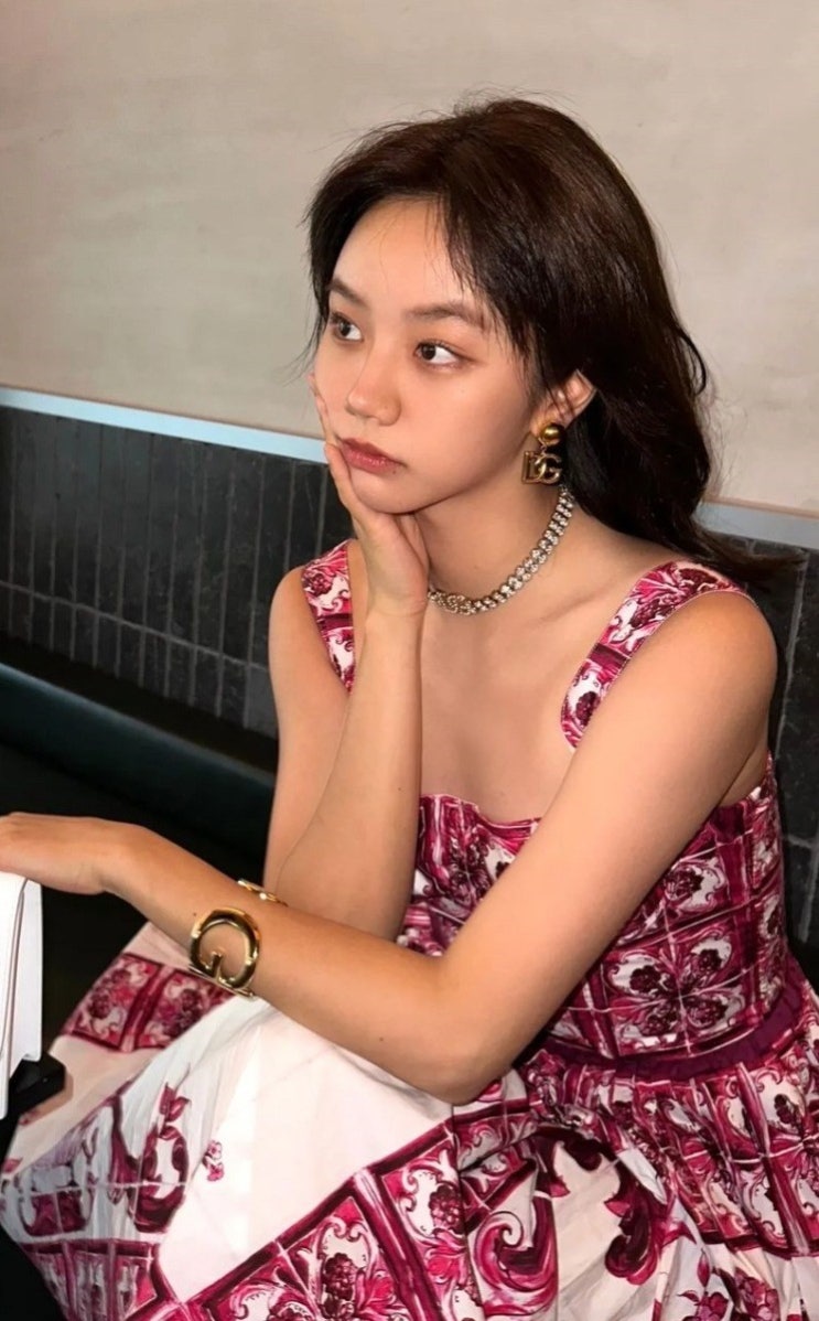 "더 얘기해 보자고 했었다" 혜리, 입 열었다...류준열과 결별 과정 싹 털어놨다 "더 얘기해 보자고 했었다" 혜리, 입 열었다...류준열과 결별 과정 싹 털어놨다