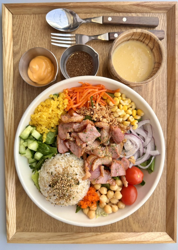  전포카페거리 샐러드 ‘풀풀’ 혼밥하기 좋은 브런치 맛집 내돈내산 리뷰
