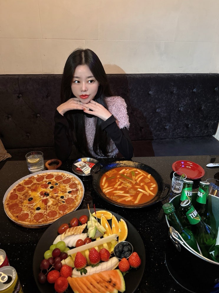 홍대노래방주점 스카이노래방 술집 합정 합정역 놀거리 데이트 코스 홍대노래방주점 스카이노래방 술집 합정 합정역 놀거리 데이트 코스