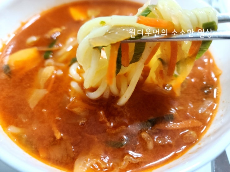  집에서 간편하게 즐길수 있는 트레이더스 삼선 얼큰 해물 짬뽕 맛보기