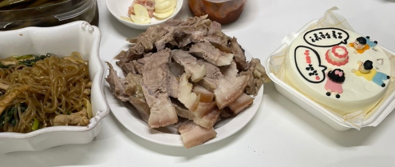 너무 쉬운데 맛있는 무수분 수육 레시피 (꼬마츄츄님 레시피 참고)
