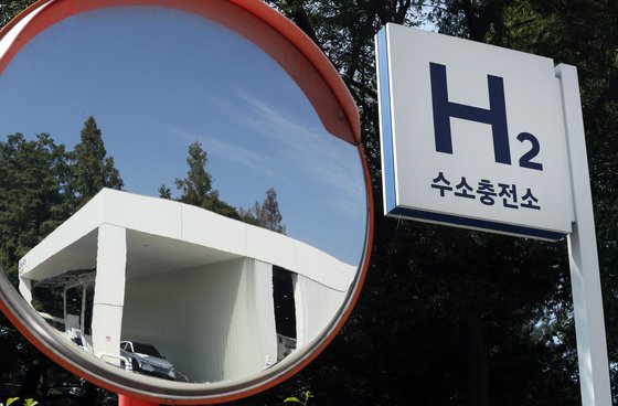 땅속 천연수소 5조t, 화석연료 시대 막 내릴 주인공 될까 땅속 천연수소 5조t, 화석연료 시대 막 내릴 주인공 될까