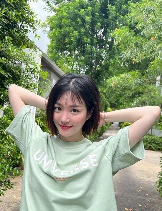 이유비 어머니 견미리 아버지 임영규 동생 이다인 제부 이승기 나이 새아버지 이홍헌 가족 ....