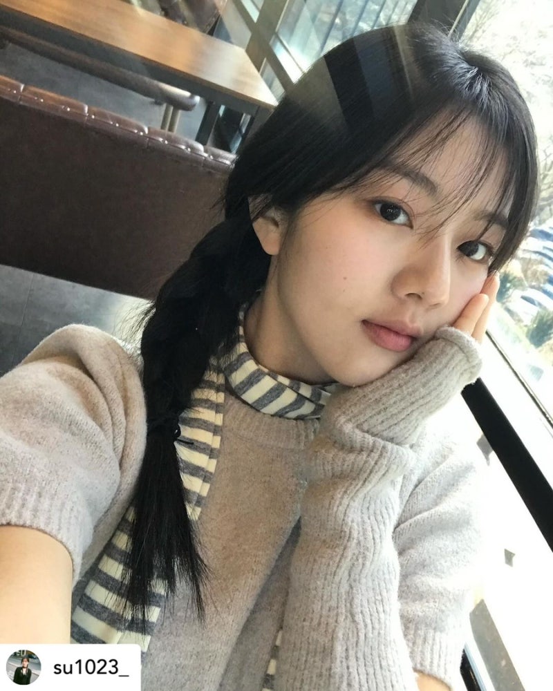 신은수 개인인스타그램 사진 핸드폰 배경화면