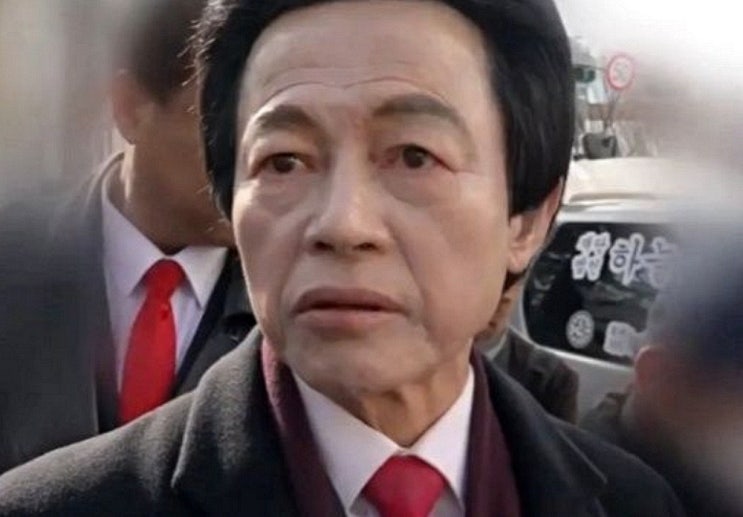 <b>허경영</b>, 여성 <b>신도</b>들이 <b>성추행</b> 혐의로 허 대표를 집단 고소했다.... 