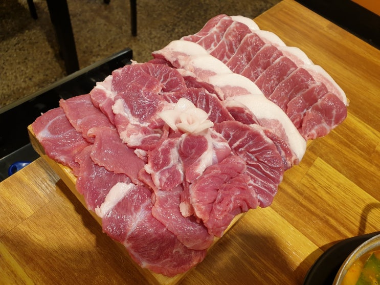  [제주도/서귀포] 올레시장 맛집, 흑돼지고기 특수부위 '뽈살집 본점' (내돈내산, 주차, 예약)