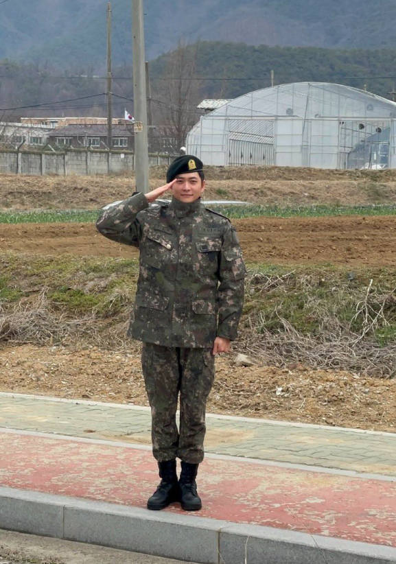 오늘 전역한 강태오, 차기작 '감자연구소'는 어떤 드라마?