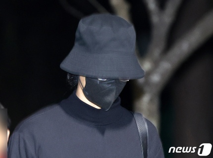 <b>성폭행</b> 혐의 5년 실형' <b>정준영</b>, 오늘 목포교도소서 만기 <b>출소</b>... 