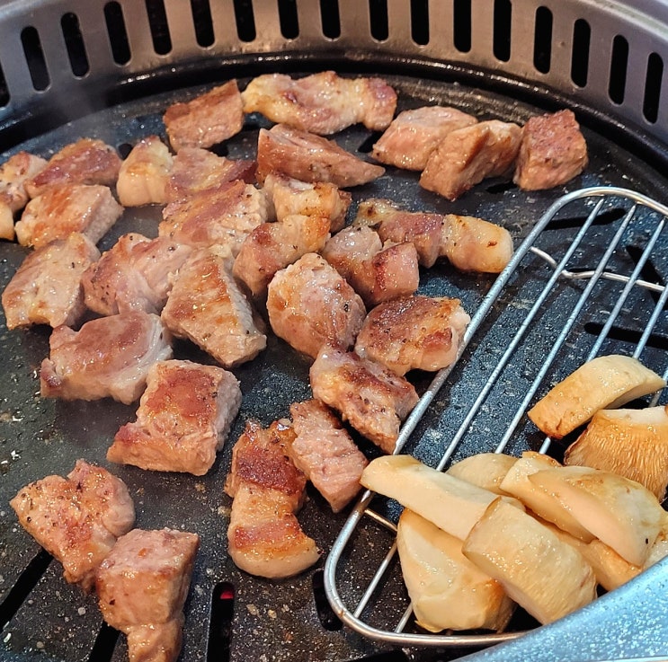  아산 용화동 맛집 목살 고기집 직원이 고기구워주는 집 온화고깃집