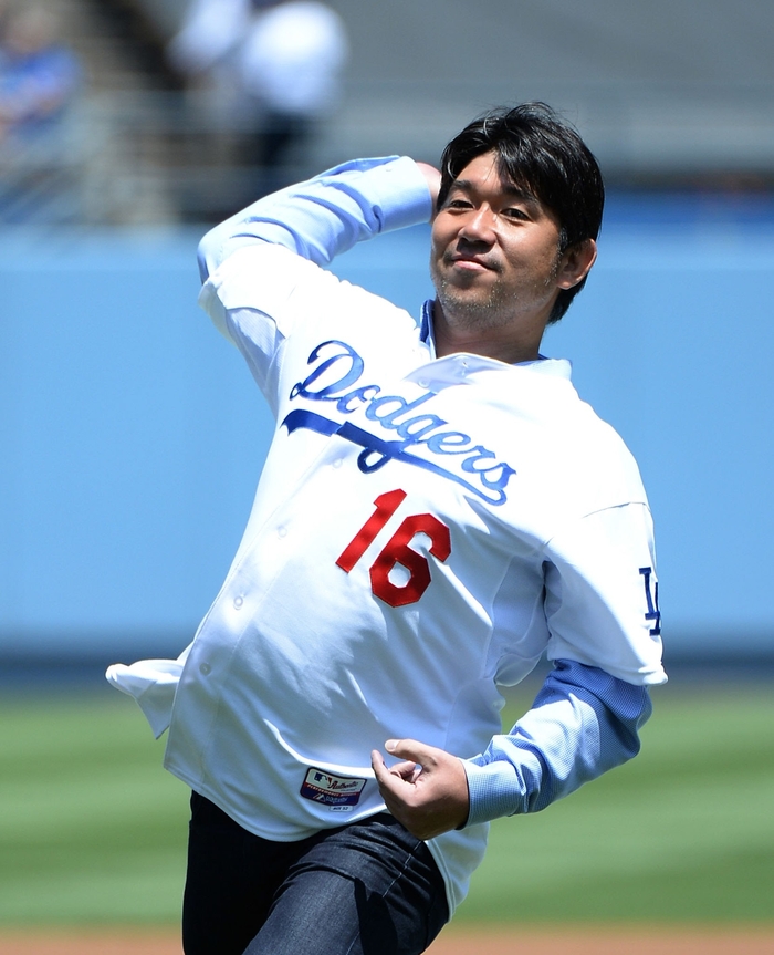 <b>서울시리즈</b> 1차전 시구자는 '메이저리그 선구자' <b>박찬호</b> 확정!... 