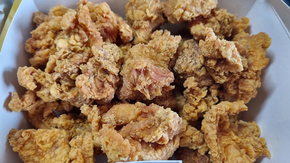 맘스터치 대방역점 사진 3