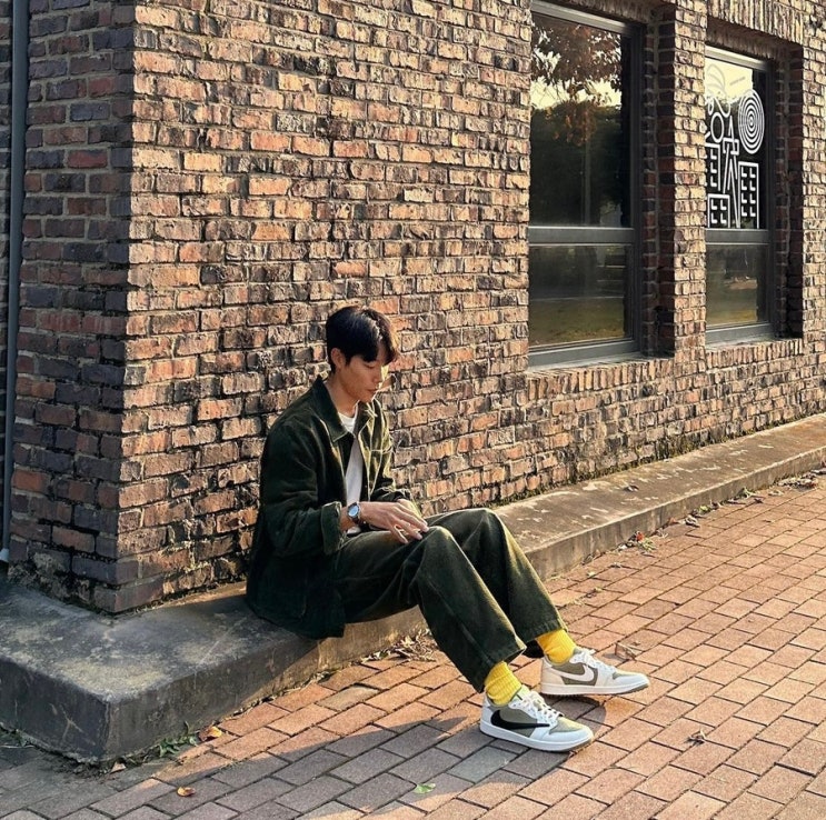  | 류준열 | 얼마나 멋진가 뜯어본 류준열님워크자켓 제일 잘어울리는 사람 ️