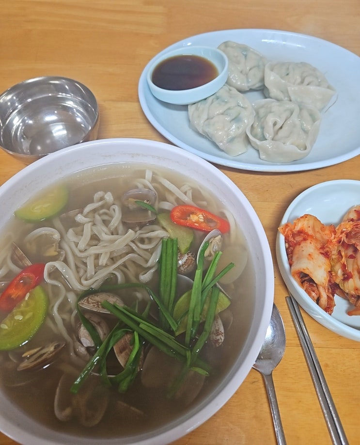  [강남역 바지락칼국수] 명동칼국수 평양식왕만두 메뉴 영업시간 내돈내산 후기