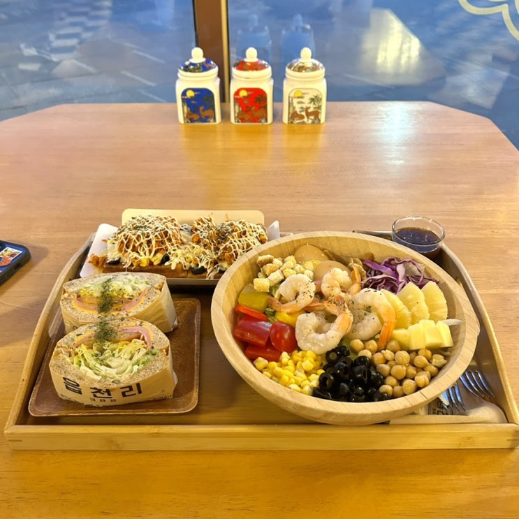  [울산 브런치카페] 성남동 읍천리382에서 피자, 샌드위치, 샐러드 먹은후기
