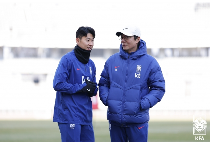 '2026 FIFA 북중미 월드컵 2차 예선' 대한민국 vs 태국: 일정 중계 조편성 순위 선수명단 관전포인트 - 2024년 03월 21일 '2026 FIFA 북중미 월드컵 2차 예선' 대한민국 vs 태국: 일정 중계 조편성 순위 선수명단 관전포인트 - 2024년 03월 21일