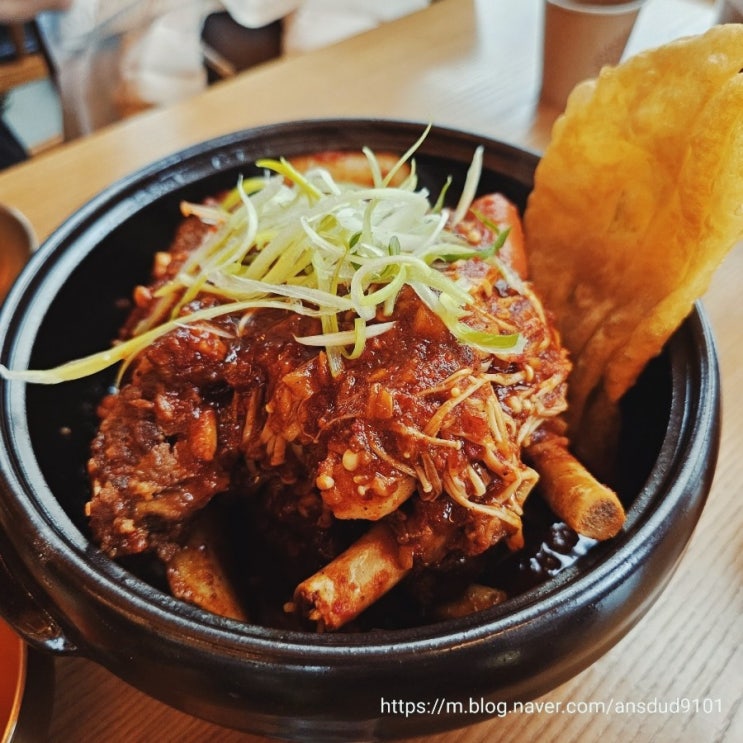  경주 황리단길맛집 거송 갈비찜 황남점 대구식 갈비찜 추천