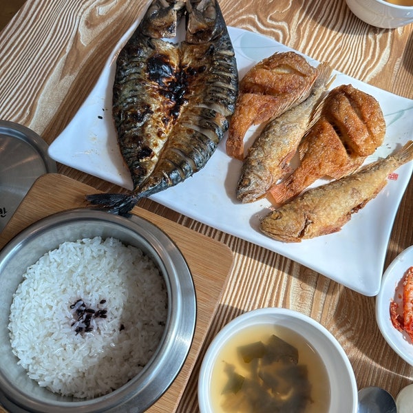  완주 삼례 맛집 생선구이를 먹으면 고르곤졸라 피자를 주는 신자반